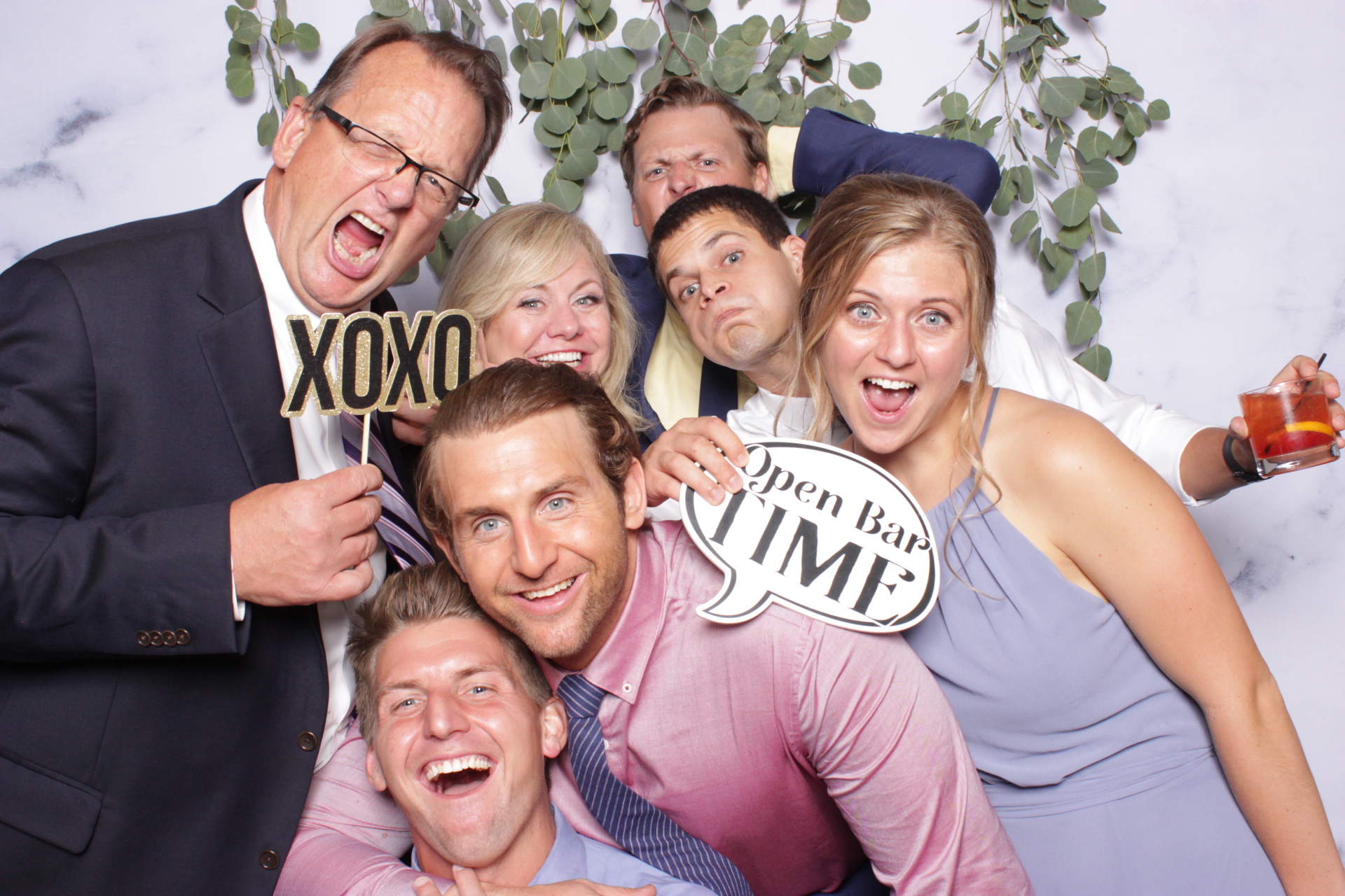 Molly + Nick  | View more photos from the event at events.alfrescophoto.com/u/AlfrescoPhoto/Molly-Nick